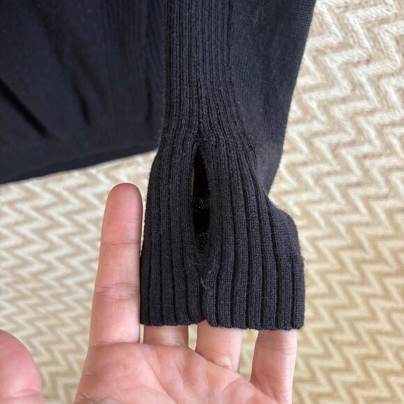 Lululemon Athletica Sweat and Savasana 100% Merino Wool Sweater Black Size 2 - Picture 6 of 9